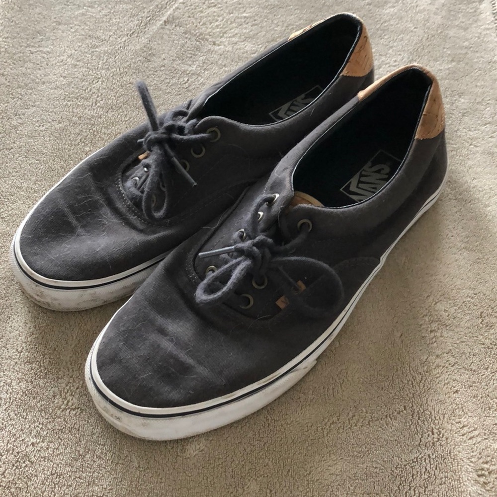 Authentic Navy Vans (TC9R)
